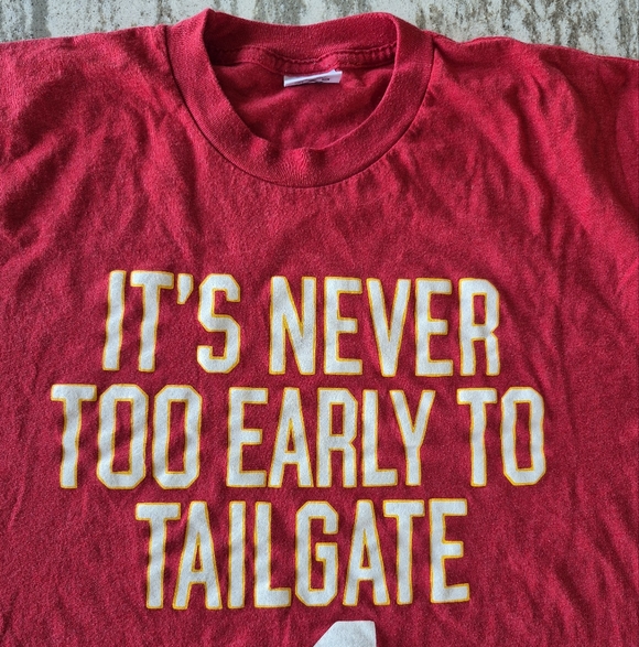 Charlie Hustle Other - Charlie Hustle Men's Chiefa T-Shirt Size Large